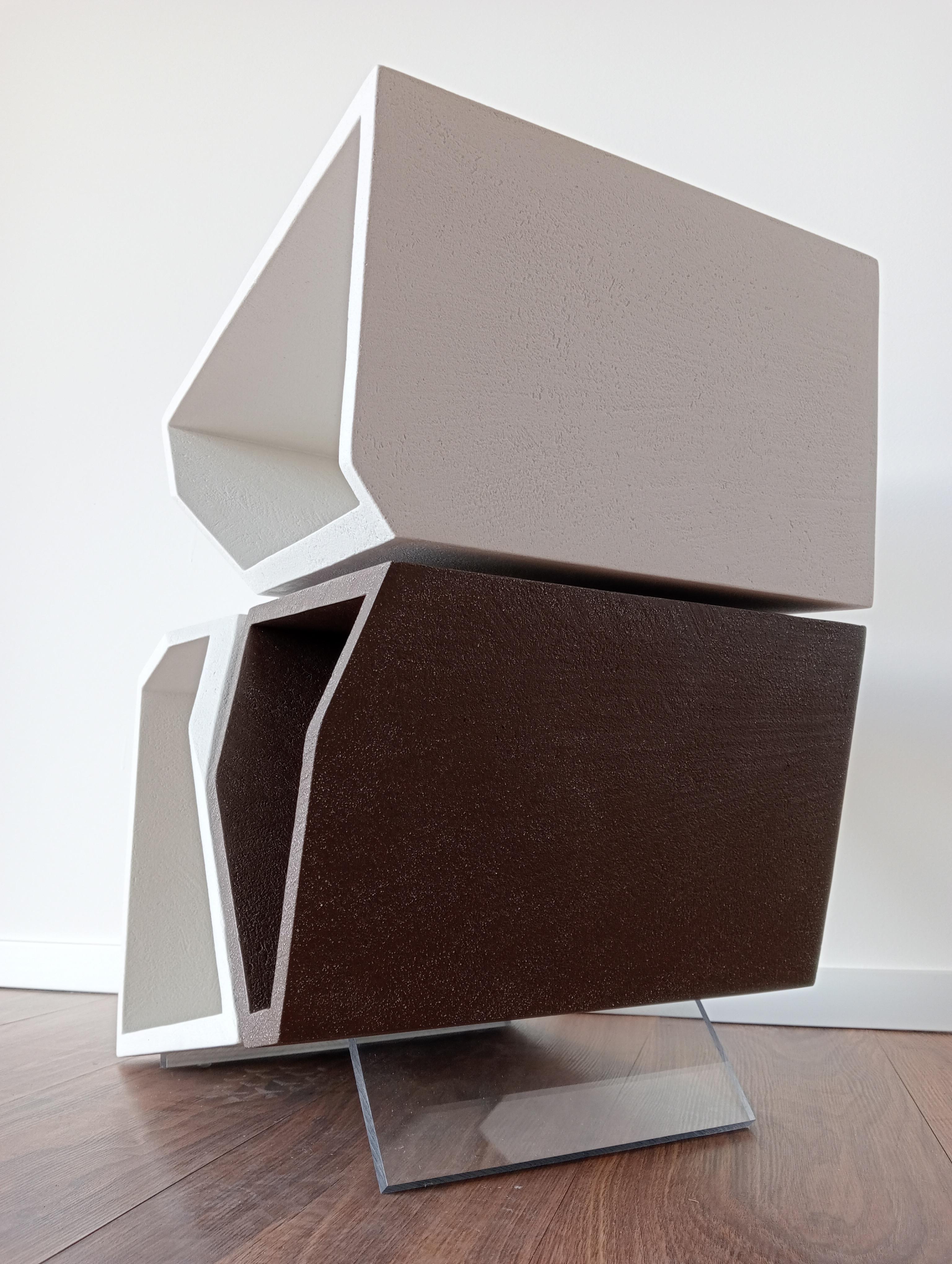 Periodo contemporaneo Comodino Alma Design Italiano Moderno Fatto a mano Legno e Resina Scultura in vendita