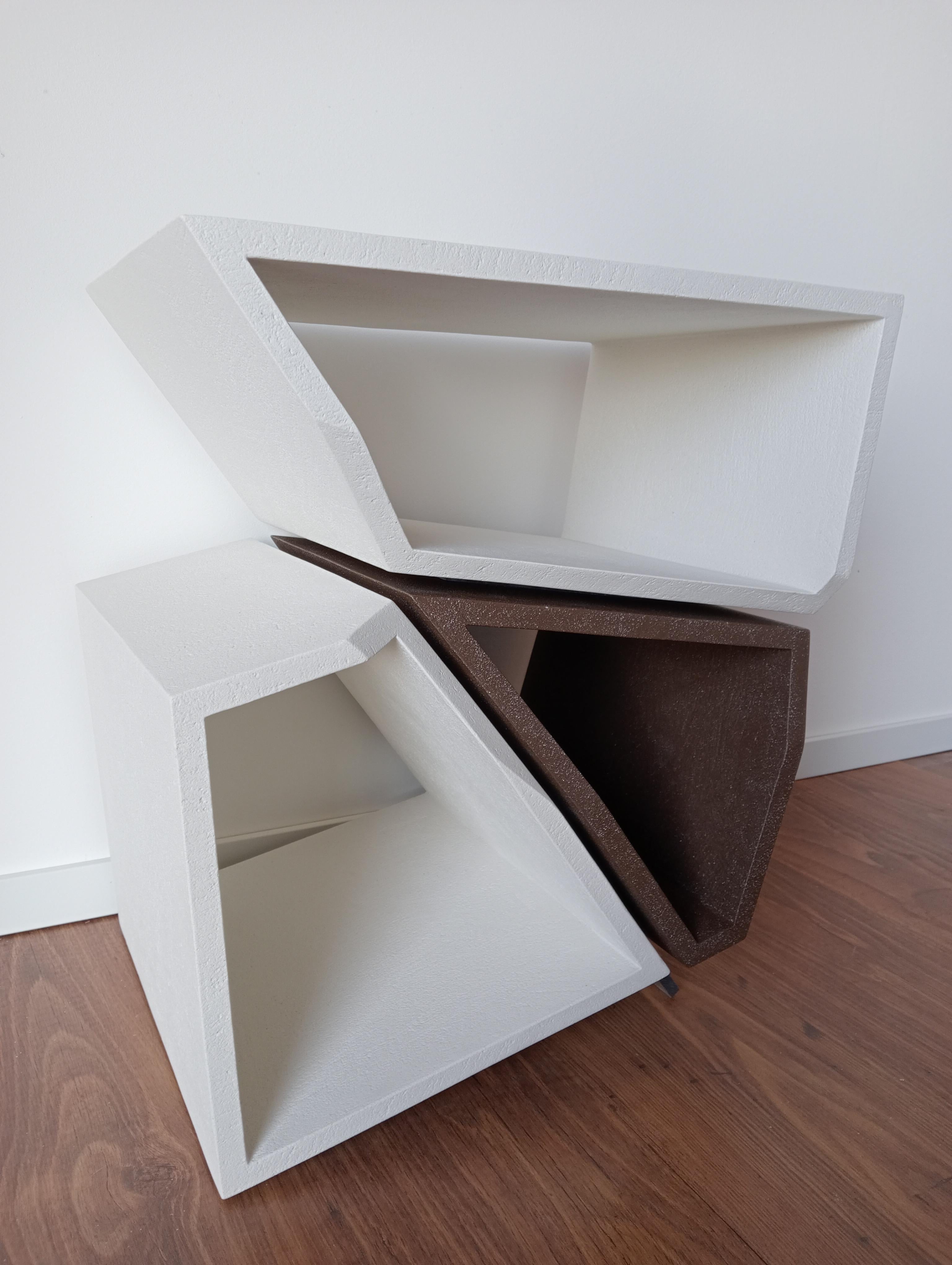 Comodino Alma Design Italiano Moderno Fatto a mano Legno e Resina Scultura in vendita 2