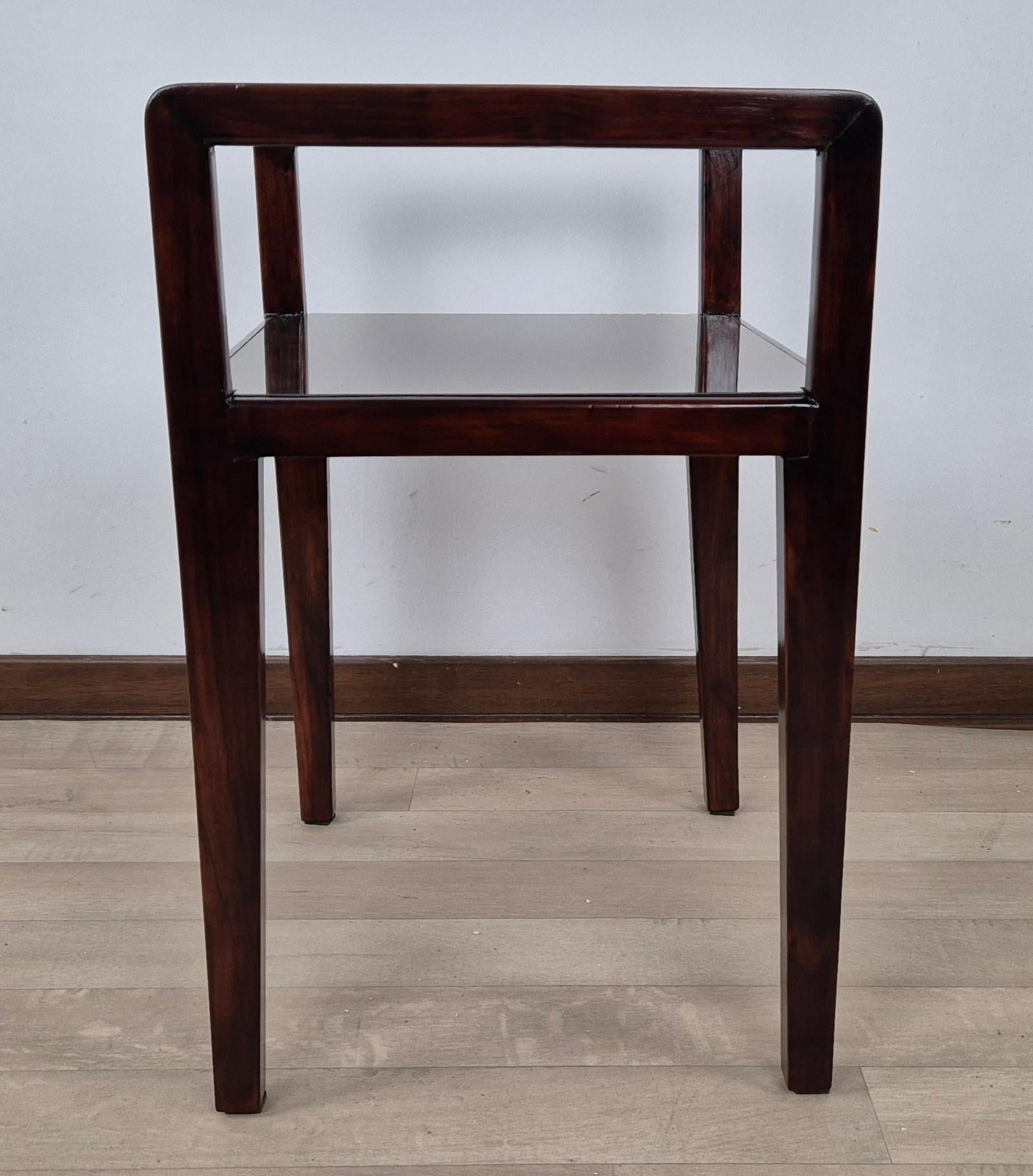 Art Deco Minimalist 'Vanity' Nachttisch im Angebot 2