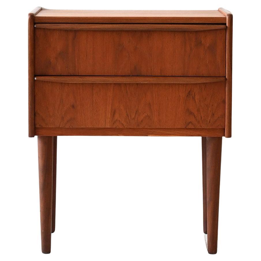 Table de chevet vintage danoise en teck des années 1960
