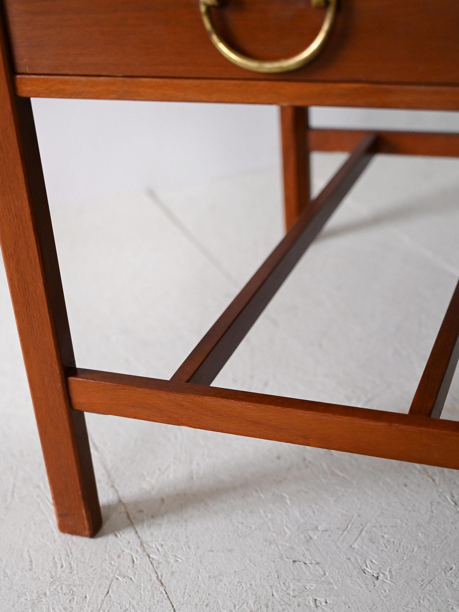 Nordic nightstand from the 1960s designed by David Rosén For Sale 3