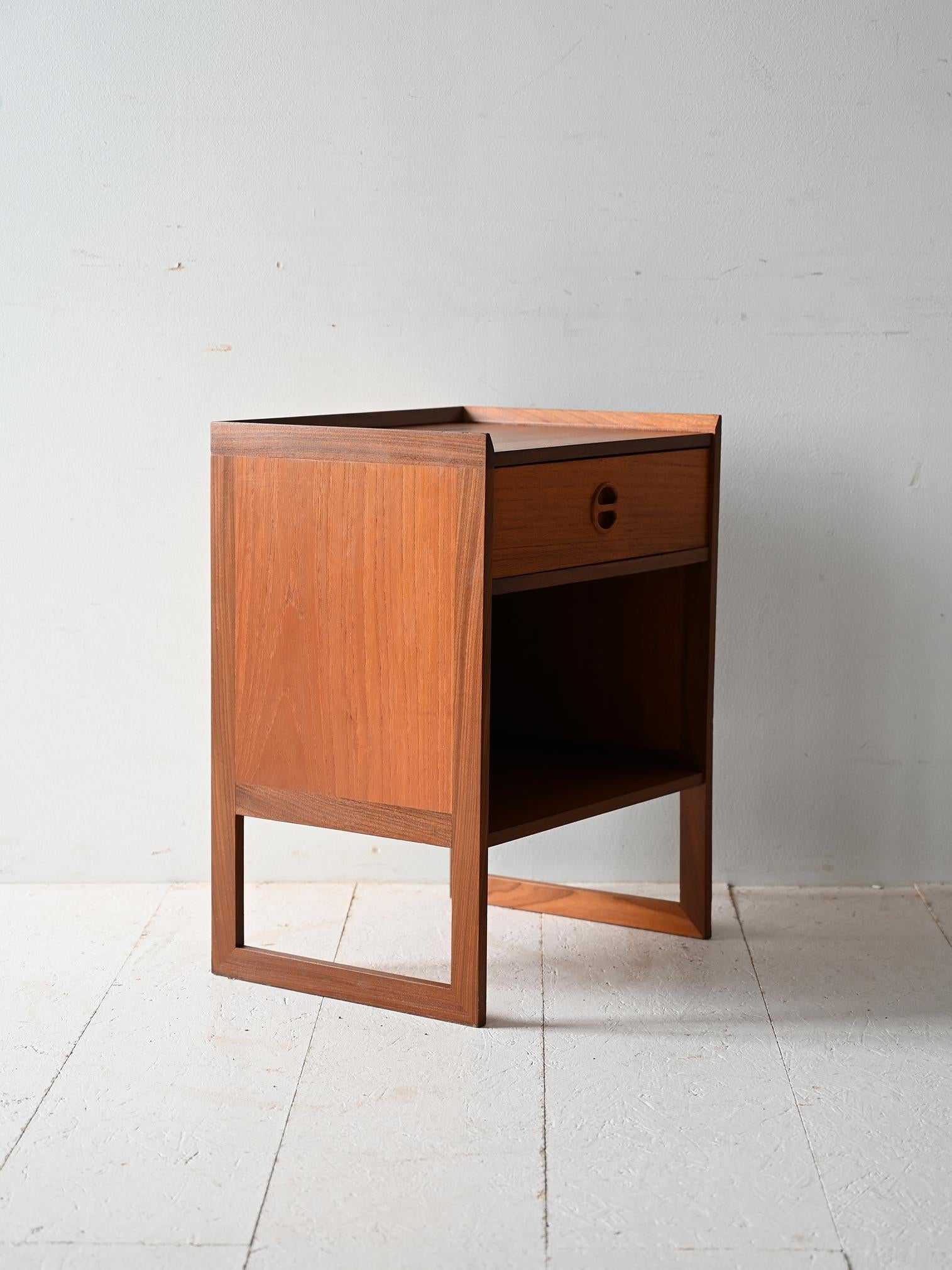 Scandinave moderne Table de chevet 