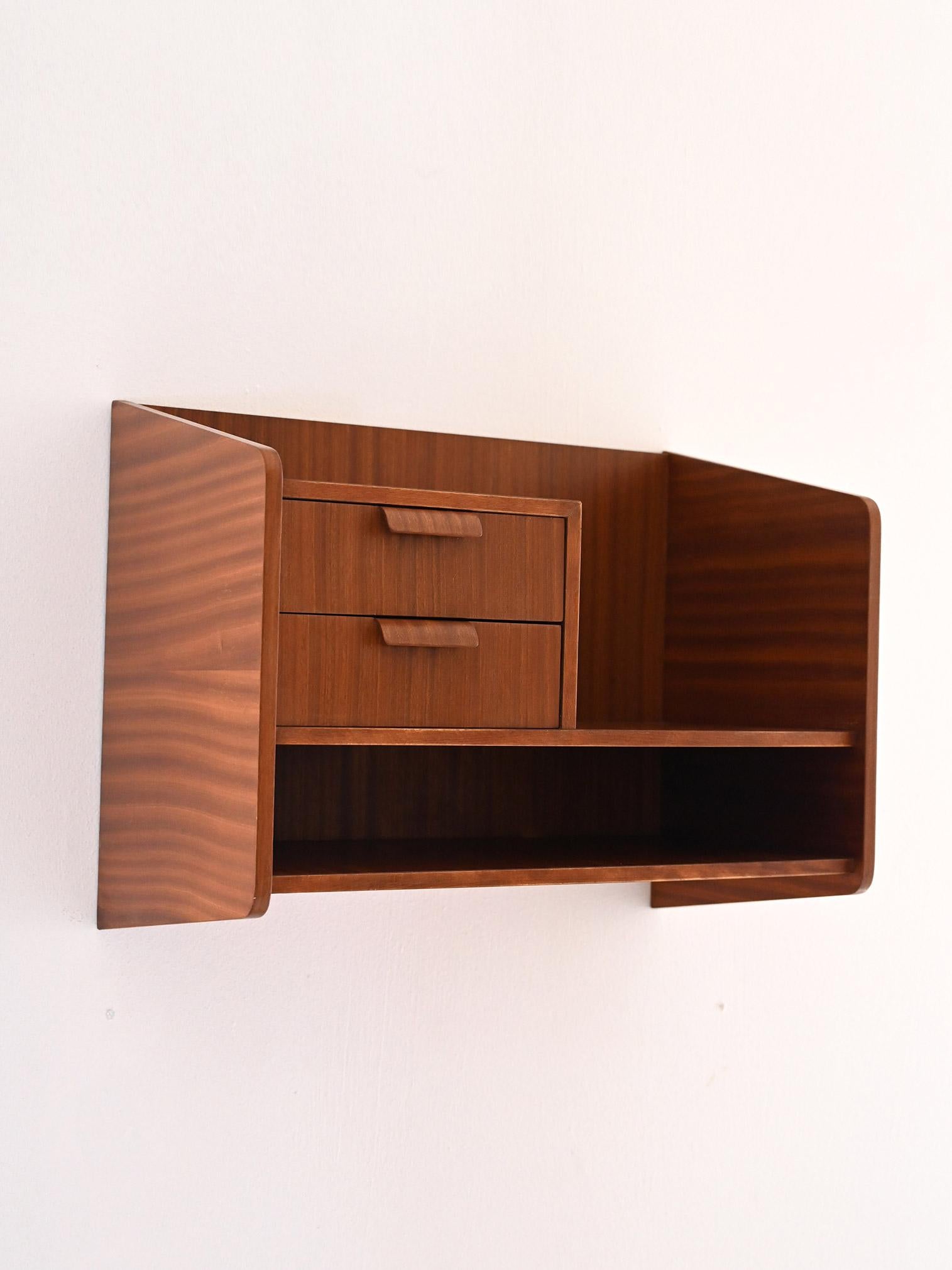 Skandinavischer 1960er Mahagoni-Hängenachttisch mit Schubladen (Scandinavian) im Angebot