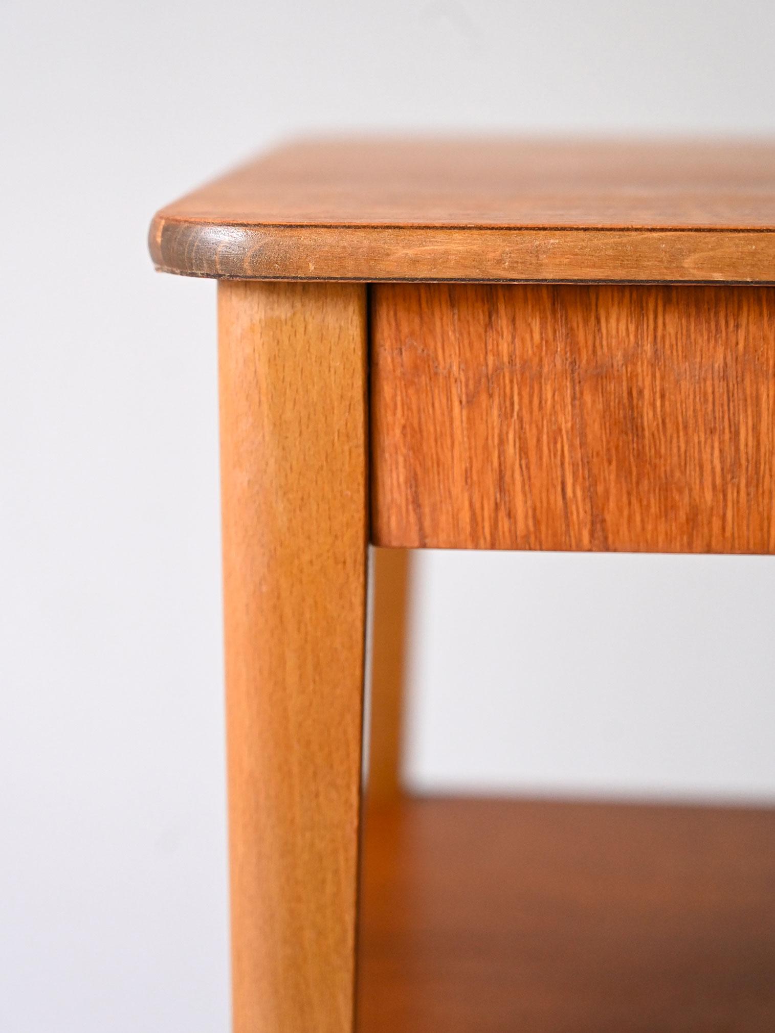 Metà XX secolo Comodino retrò in teak