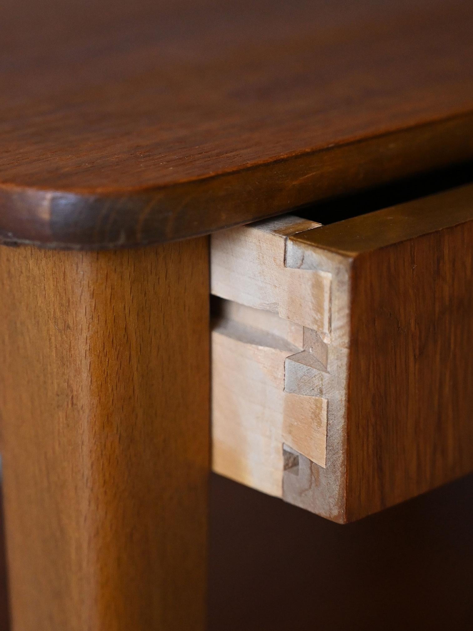 Comodino retrò in teak 1