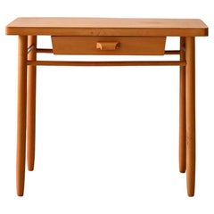 Comodino scandinavo anni ’60 in legno di faggio