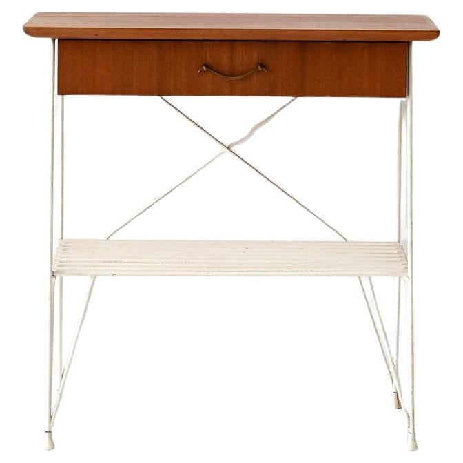 Table de chevet scandinave en métal et acajou des années 1960