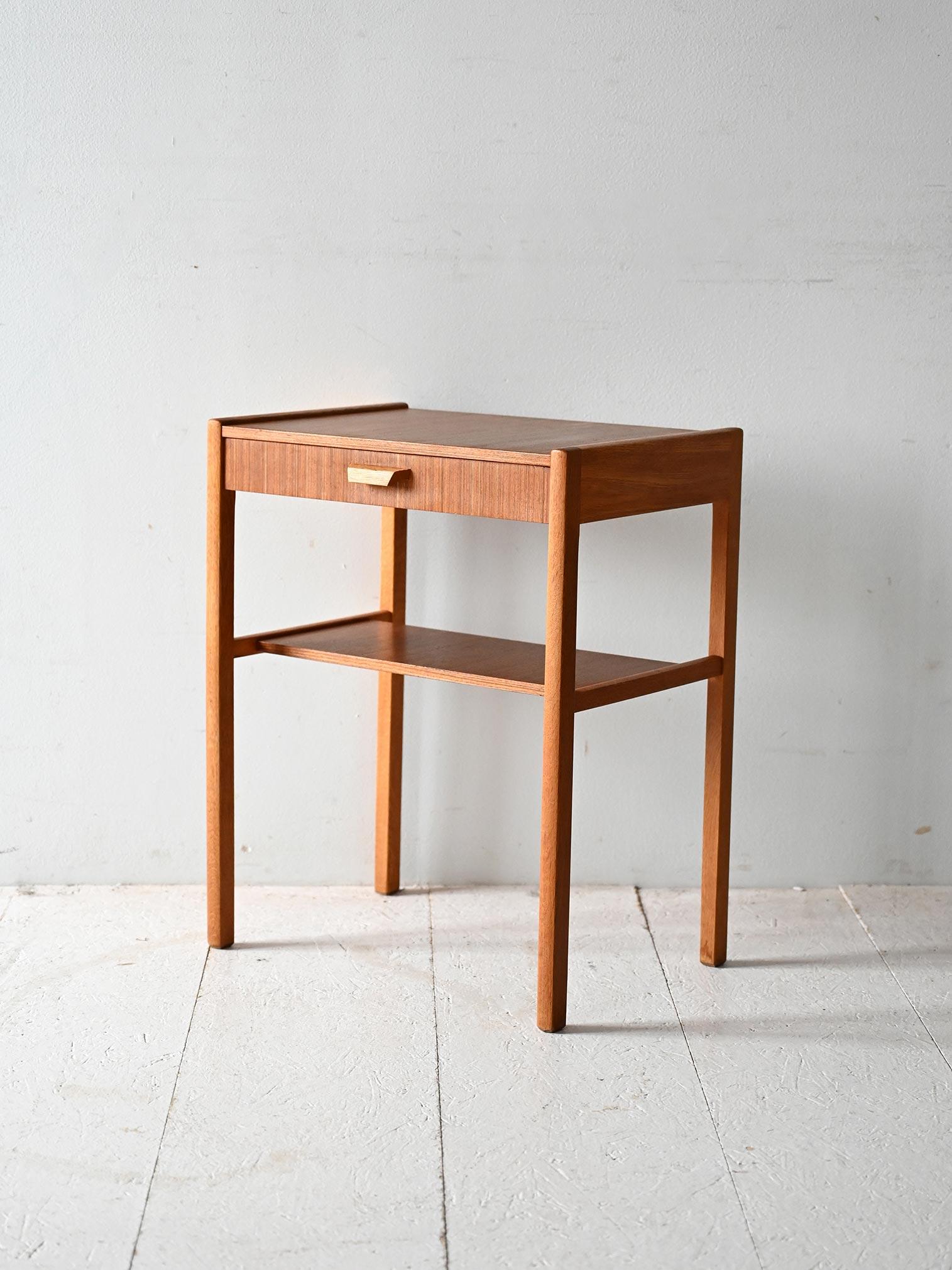 Scandinavian Modern Scandinavian nightstand with carved handle For Sale