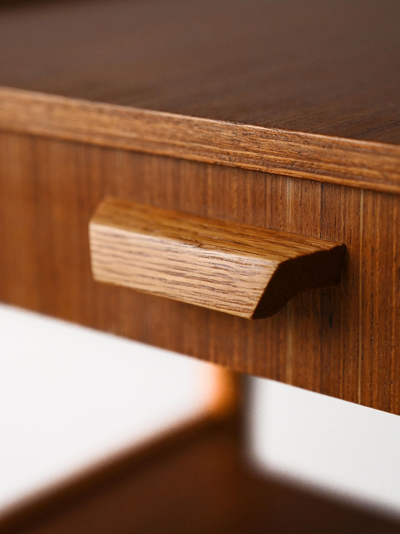 Scandinavian nightstand with carved handle For Sale 1