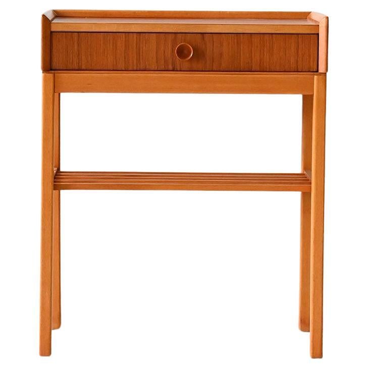 Table de chevet scandinave en chêne et teck des années 1960