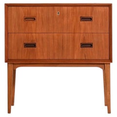 Table de chevet scandinave en teck à deux tiroirs, années 60