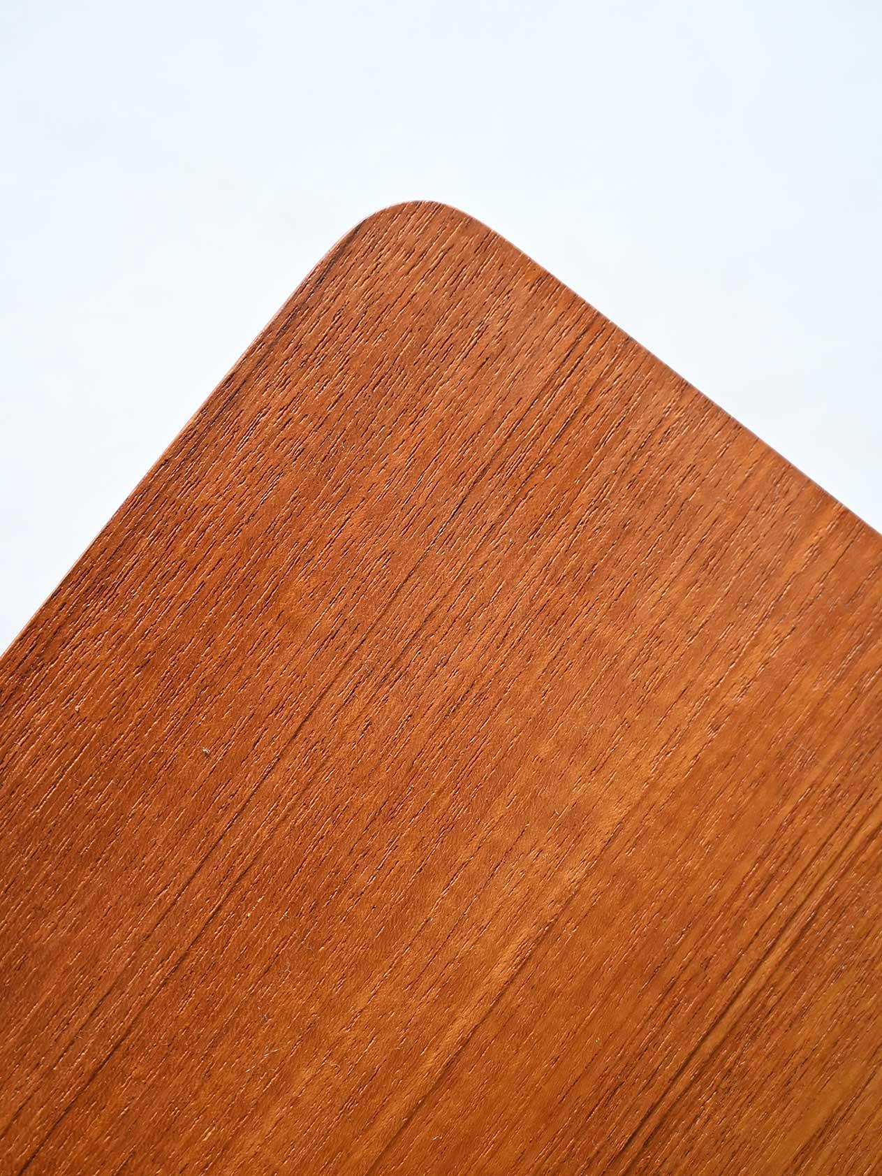 Comodino scandinavo vintage in teak con mensola Bon état - En vente à Brescia, IT
