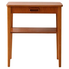 Comodino scandinavo vintage in teak con mensola