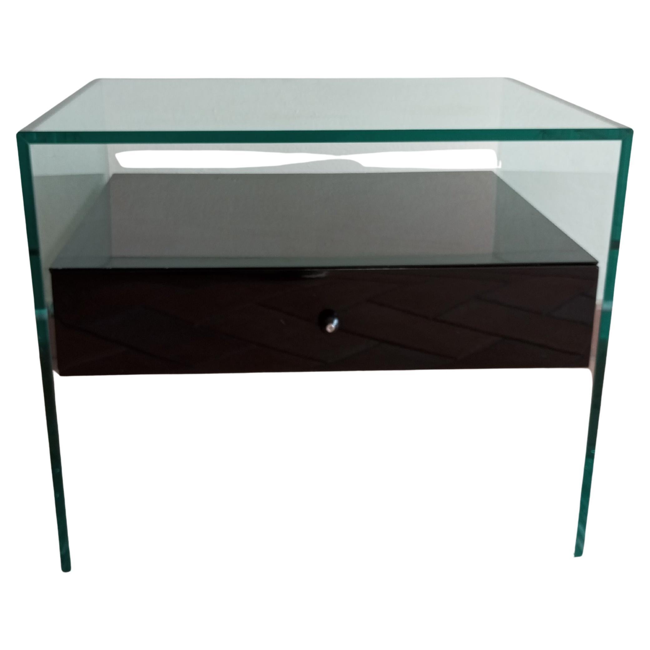 Secret' Nachttisch aus Glas und schwarz lackiertem Holz. Italien in den 1990er Jahren im Angebot
