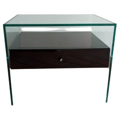 Secret' Nachttisch aus Glas und schwarz lackiertem Holz. Italien in den 1990er Jahren