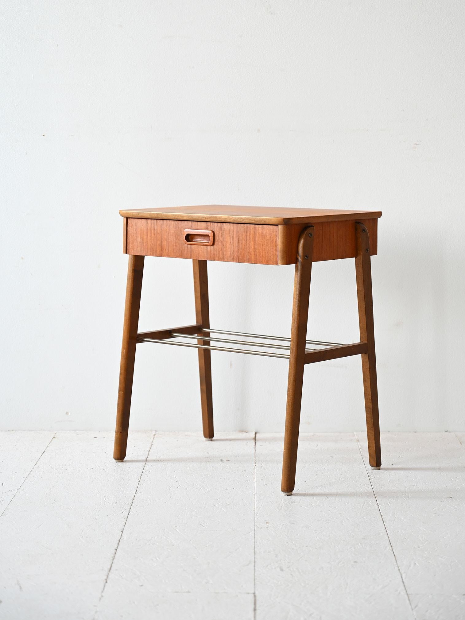 Swedish Table de chevet suédoise 1960 en vente