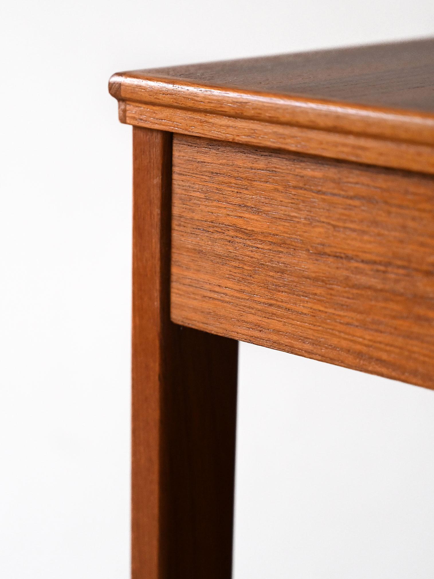 Teak Comodino svedese vintage