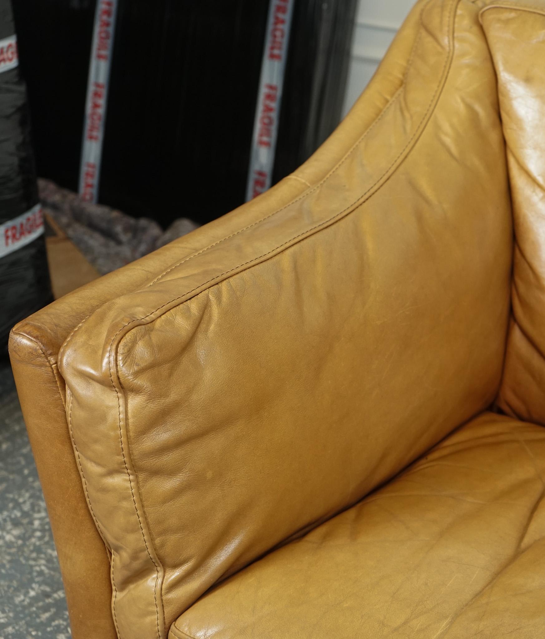COMPACT AND VERY COMFORTABLE HALO REGGIO TAN LEATHER ARMCHAiR In Good Condition For Sale In Pulborough, GB