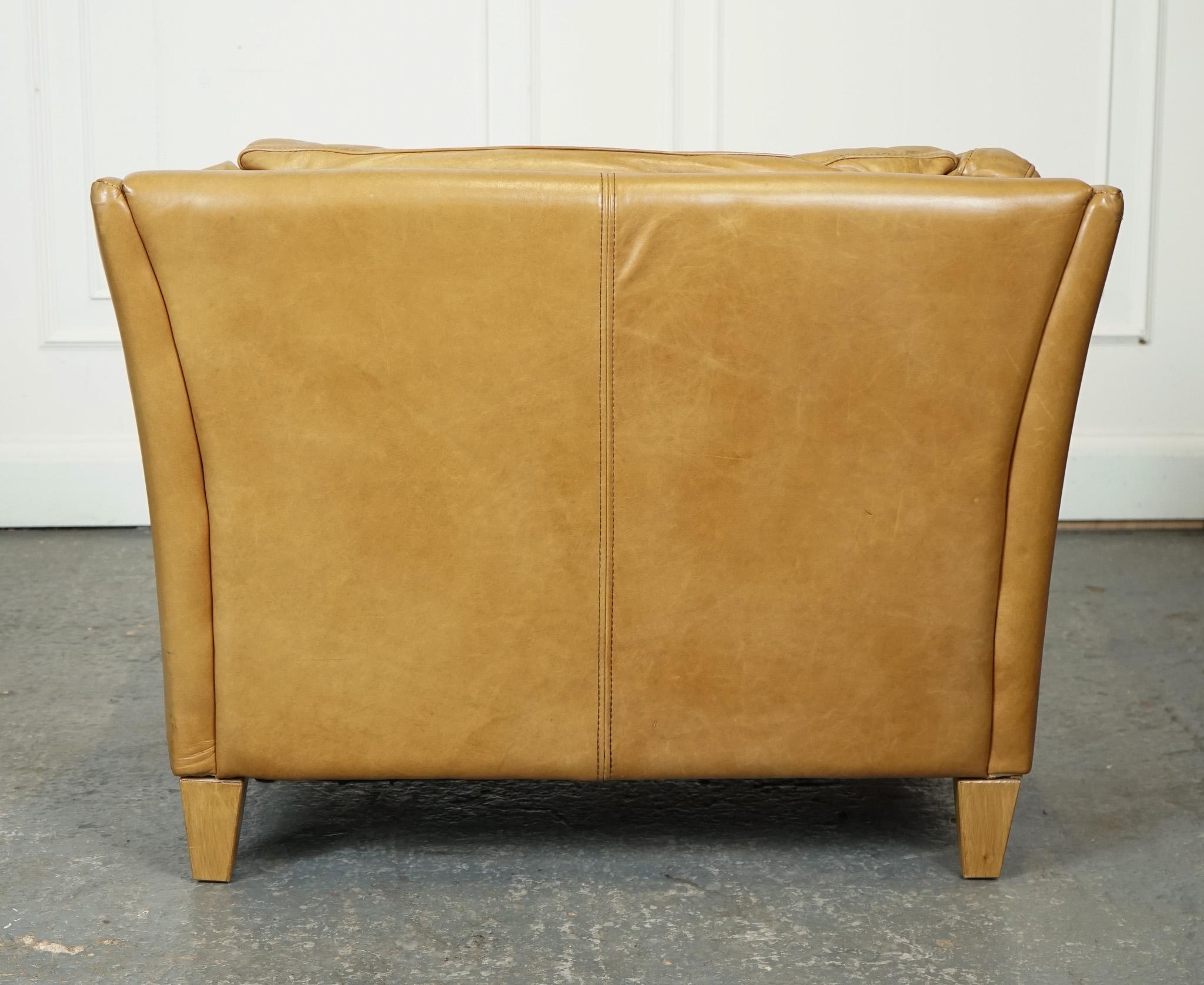 COMPACT AND VERY COMFORTABLE HALO REGGIO Tan LEATHER ARMCHAiR im Angebot 2