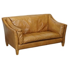 COMPACT AND VERY COMFORTABLE HALO REGGiO TAN LEATHER TWO SEATER SOFA