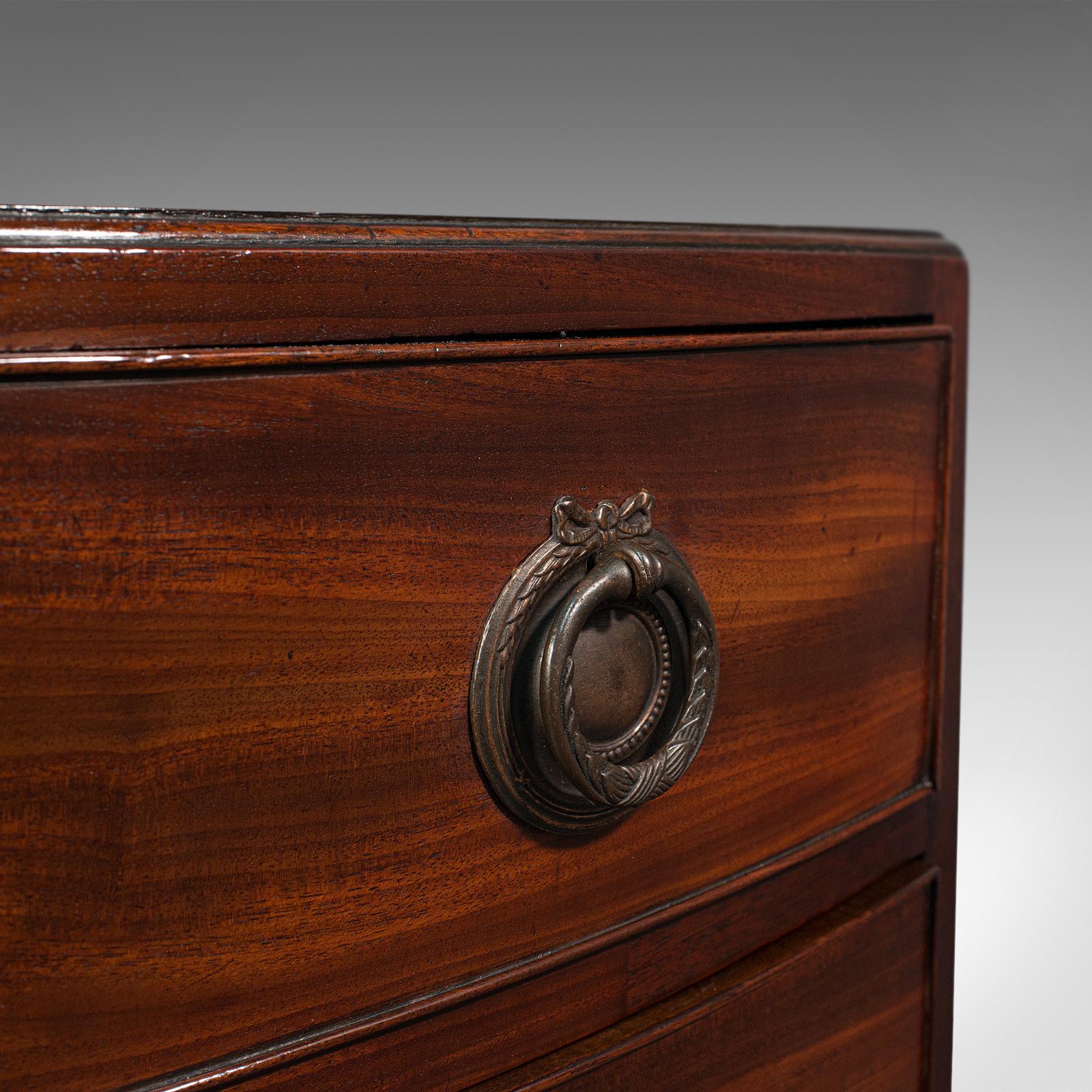 Compact Antique Chest of Drawers, English, Mahogany, Bedside Stand, Georgian 6