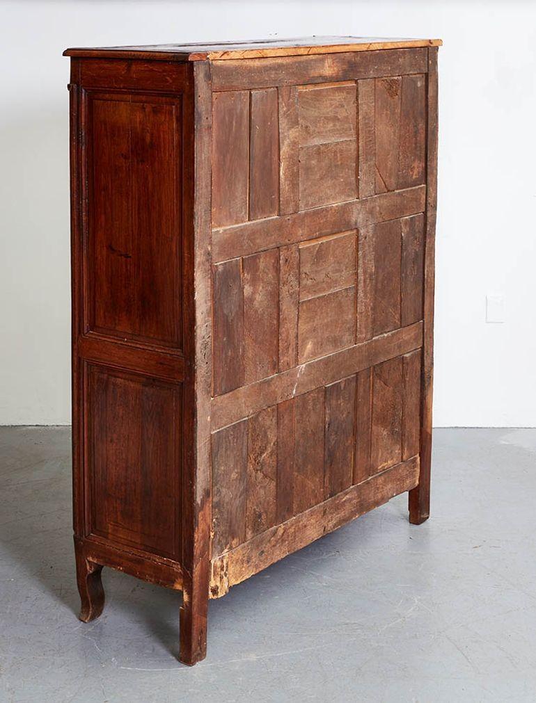 Compatto Inizio del XIX secolo. Armadio Oak in vendita 6