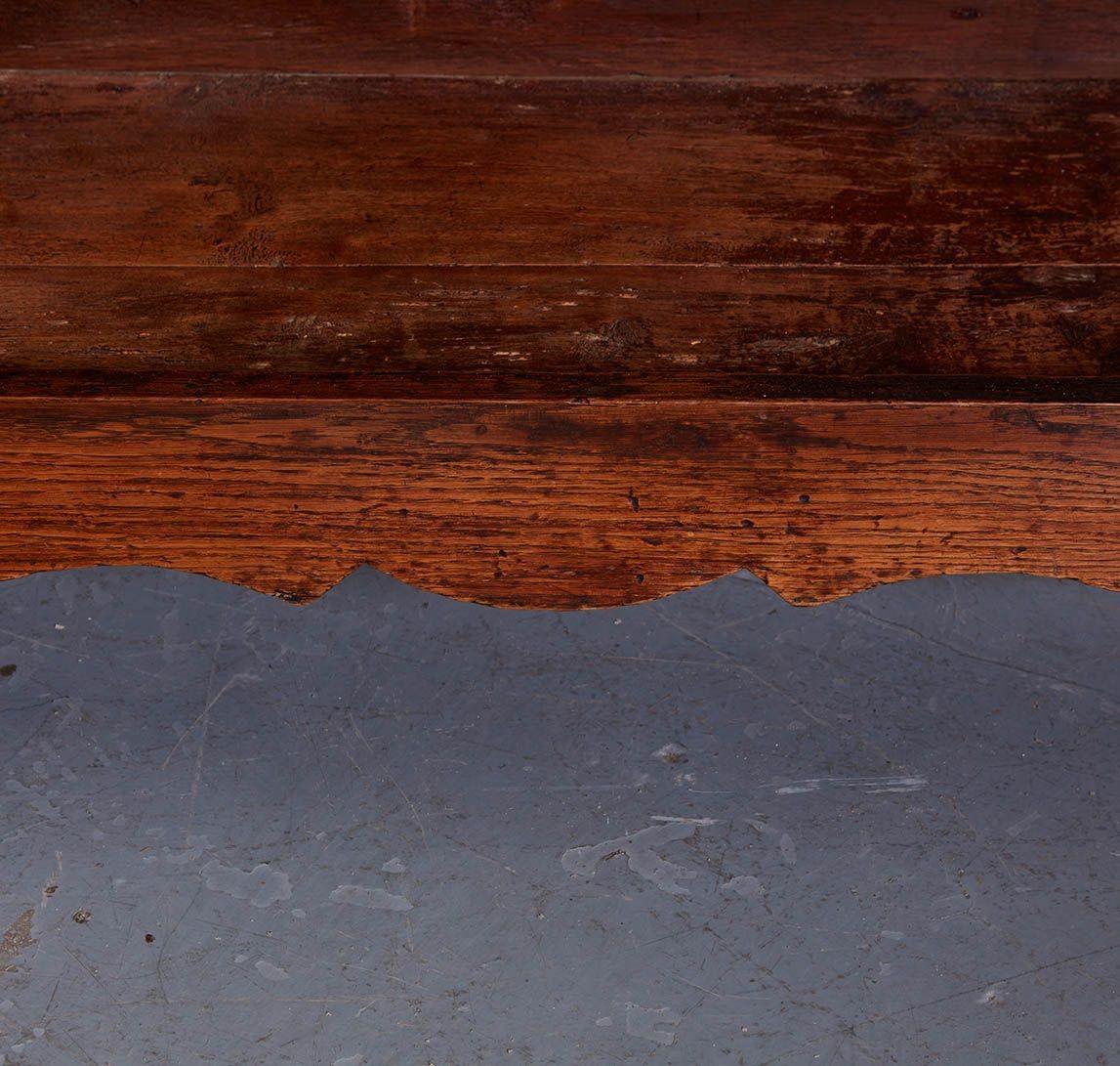 Compatto Inizio del XIX secolo. Armadio Oak in vendita 2