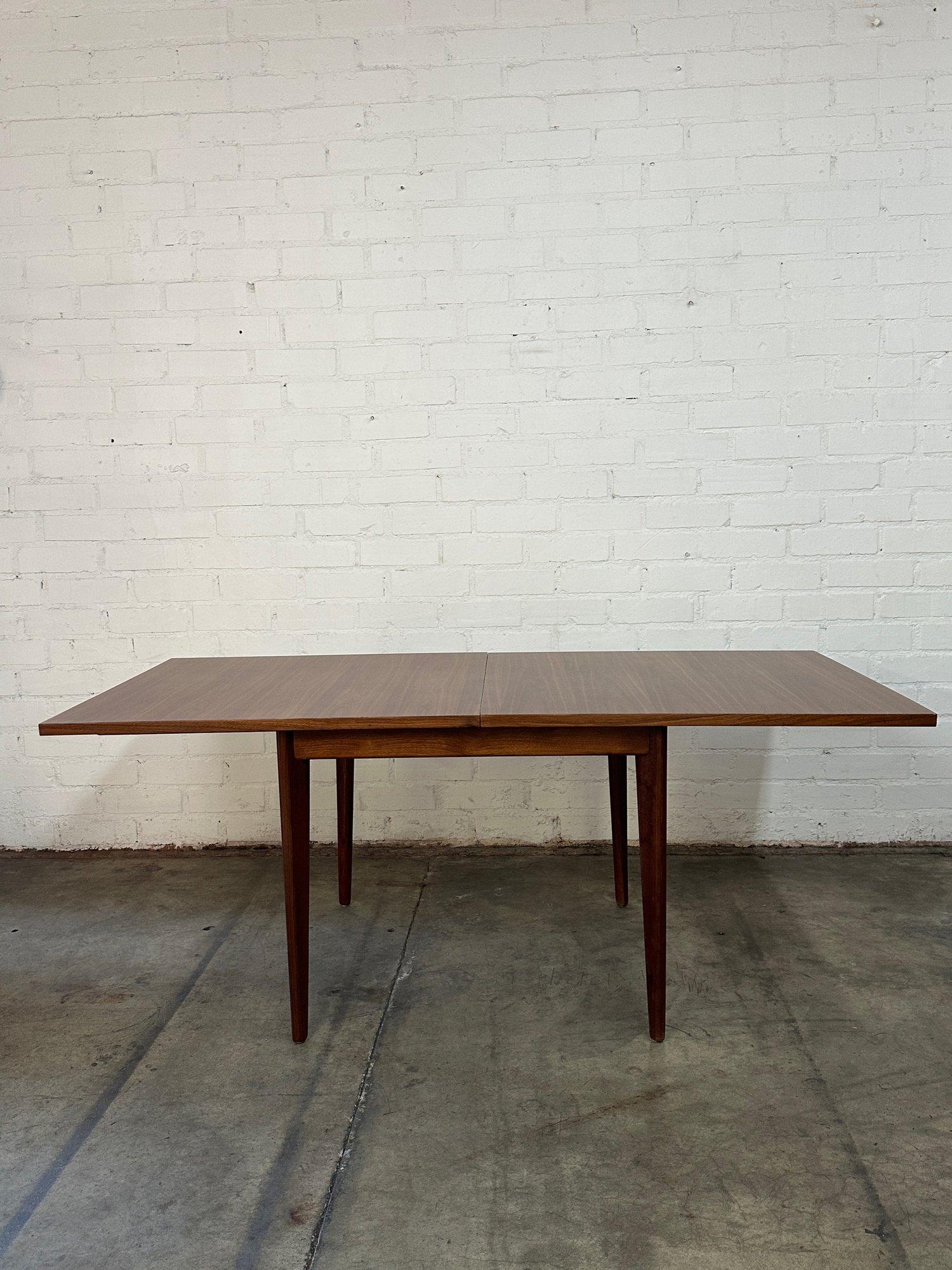 Compact Flip Top Dining Table In Good Condition For Sale In Los Angeles, CA