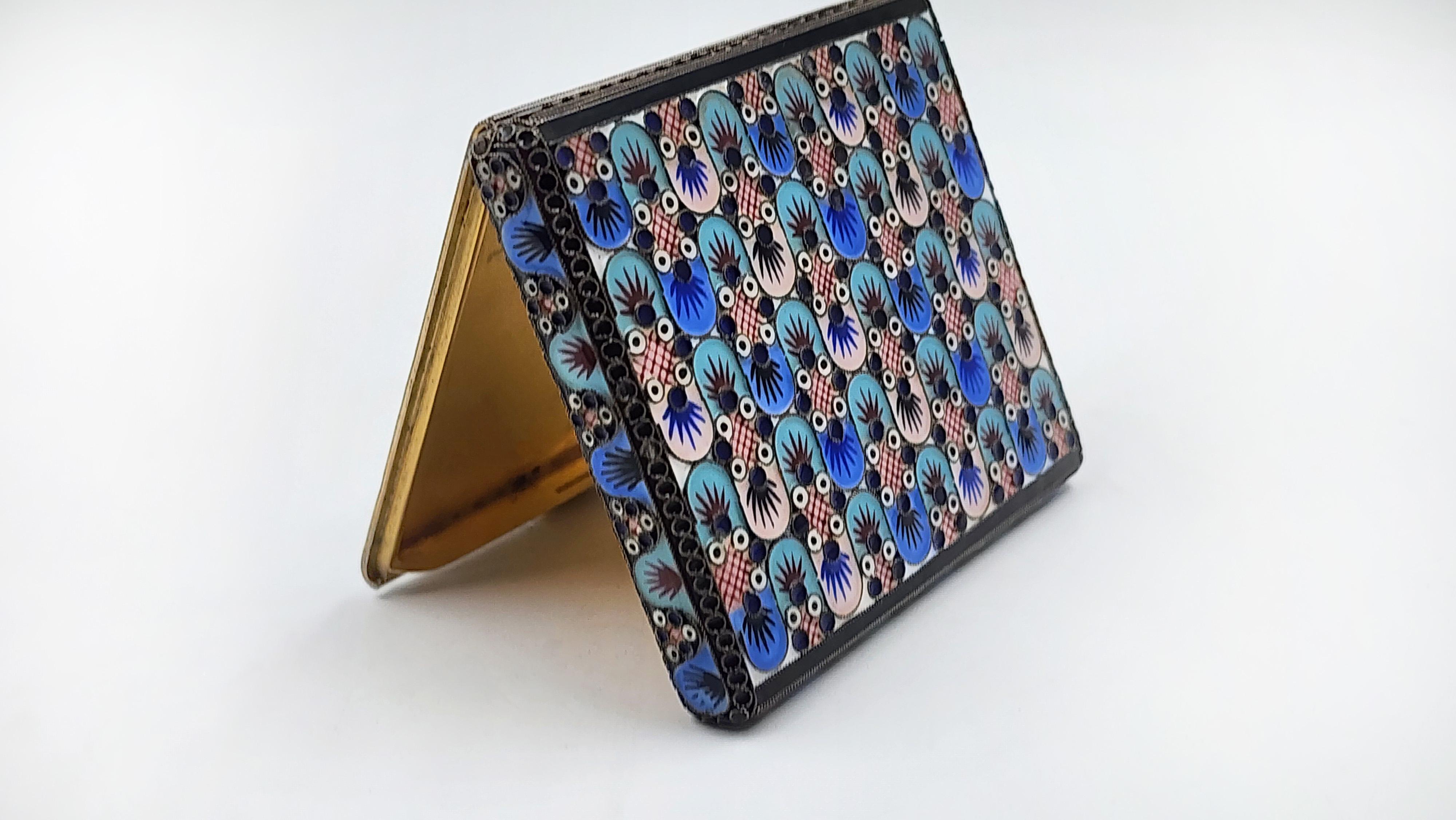 Art Deco Compact French sterling silver case with enamel design For Sale