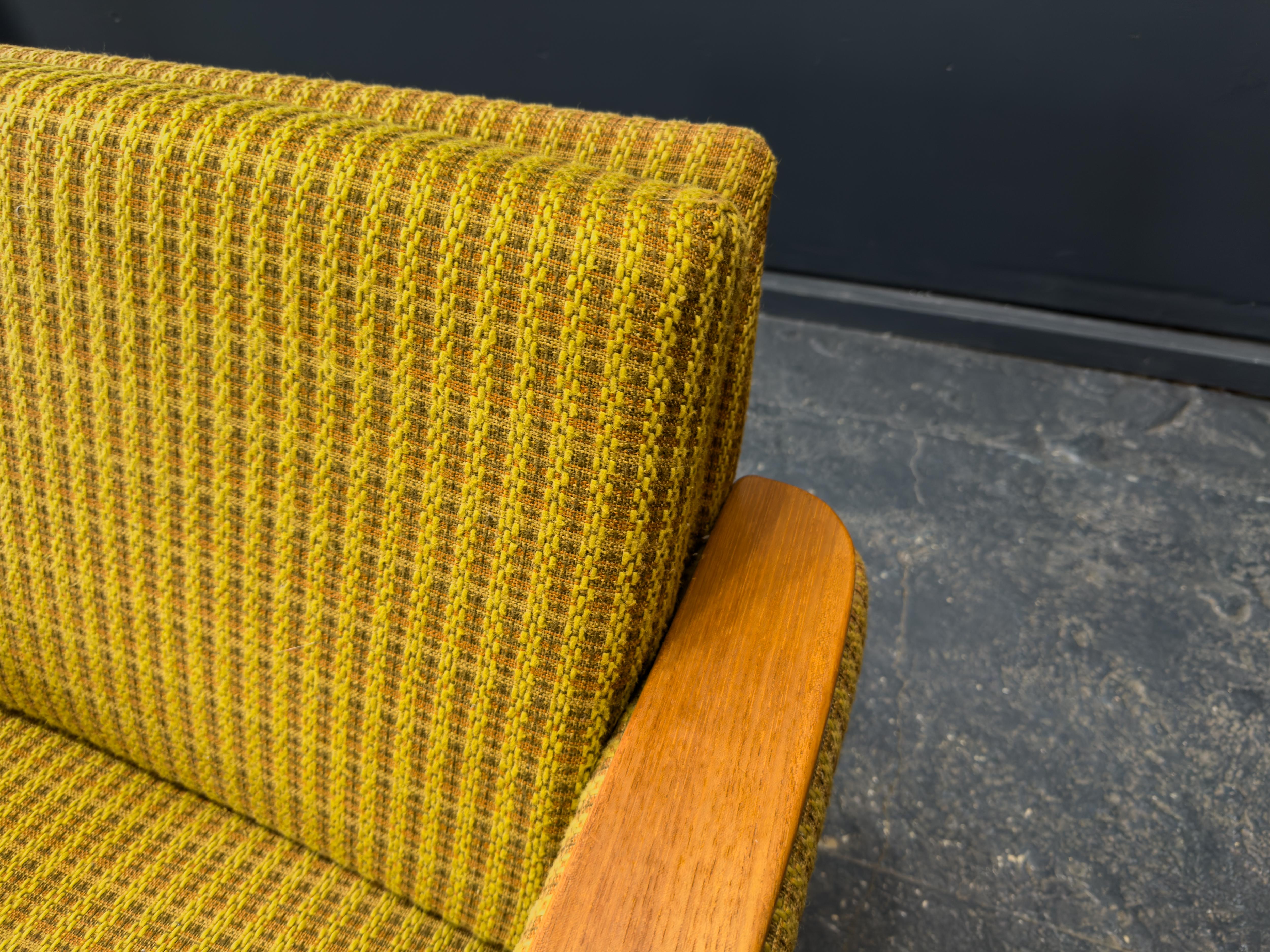 Sillón Compacto Verde y Teca en venta 2