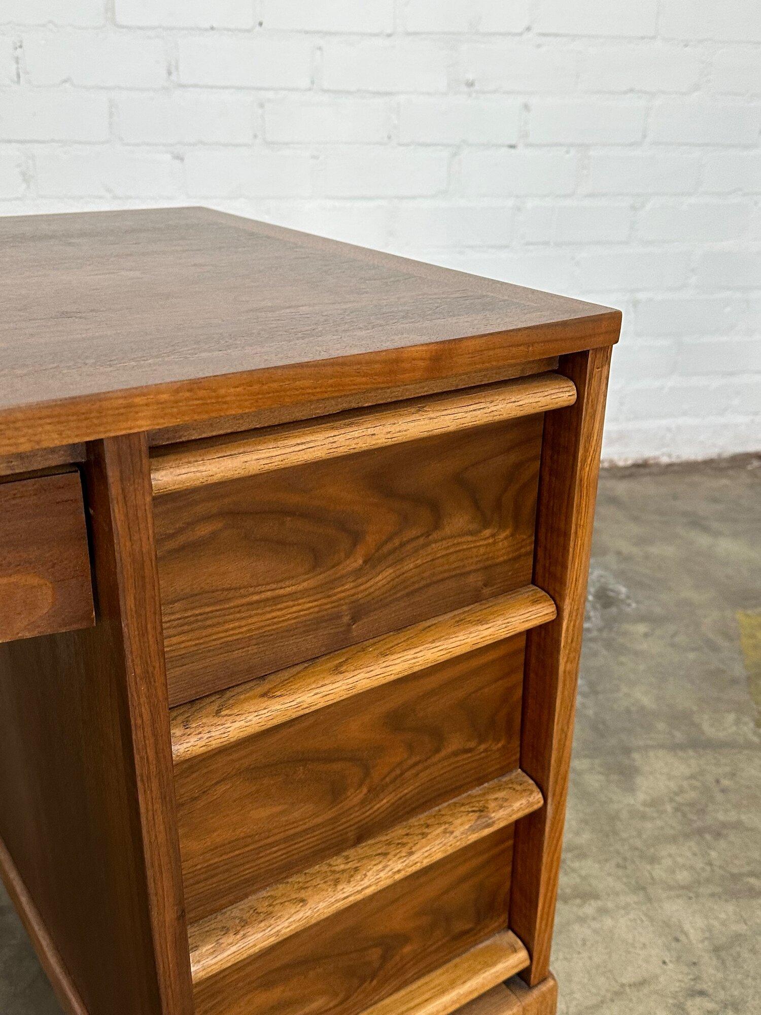 Compact Mid Century Desk by Lane 4