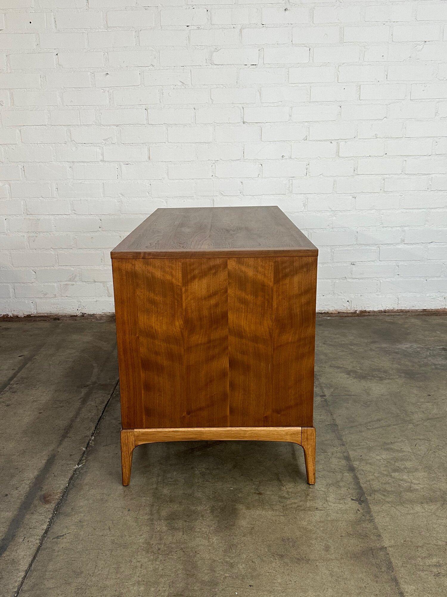 Compact Mid Century Desk by Lane 2