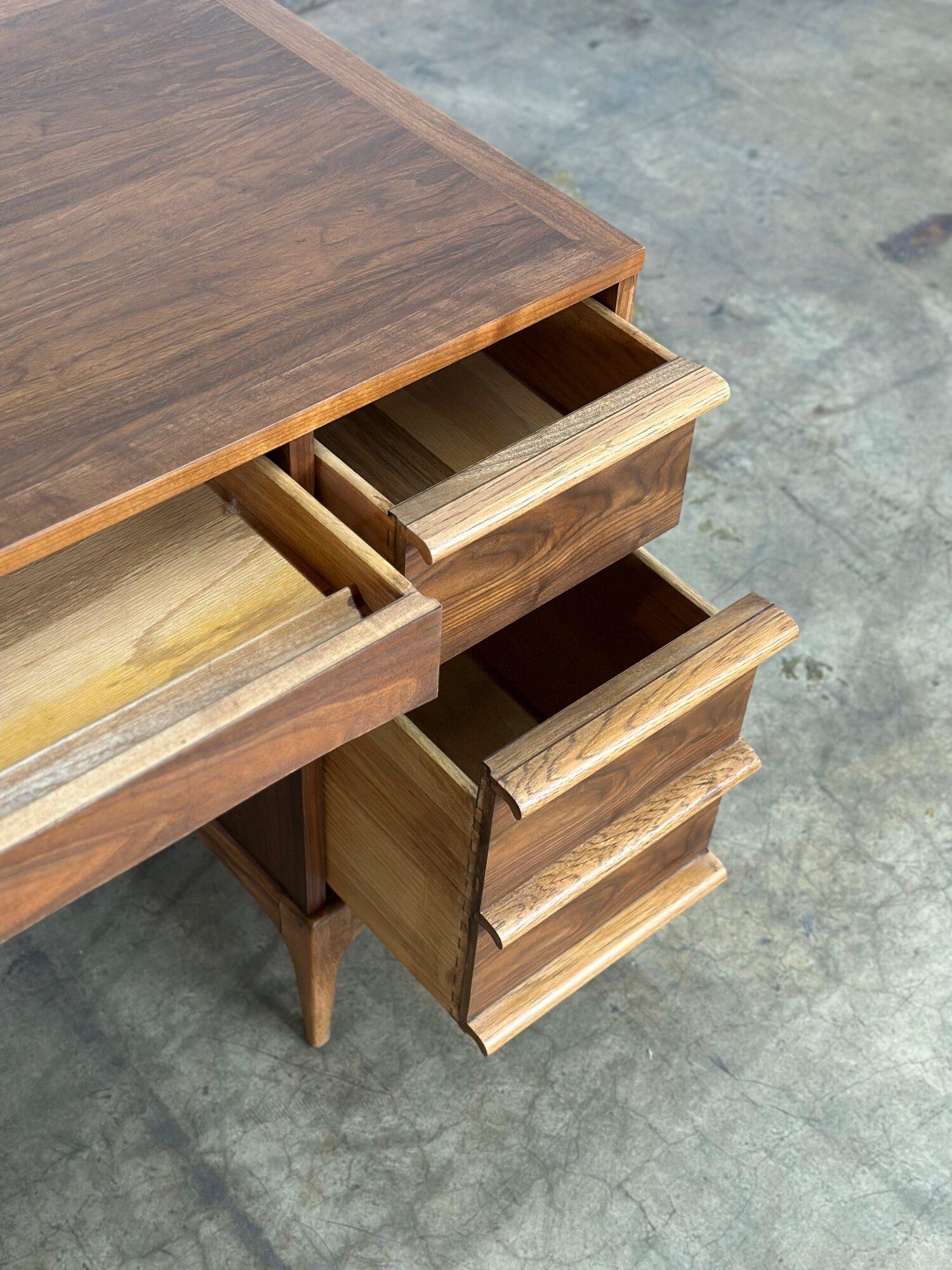 Compact Mid Century Desk by Lane 3