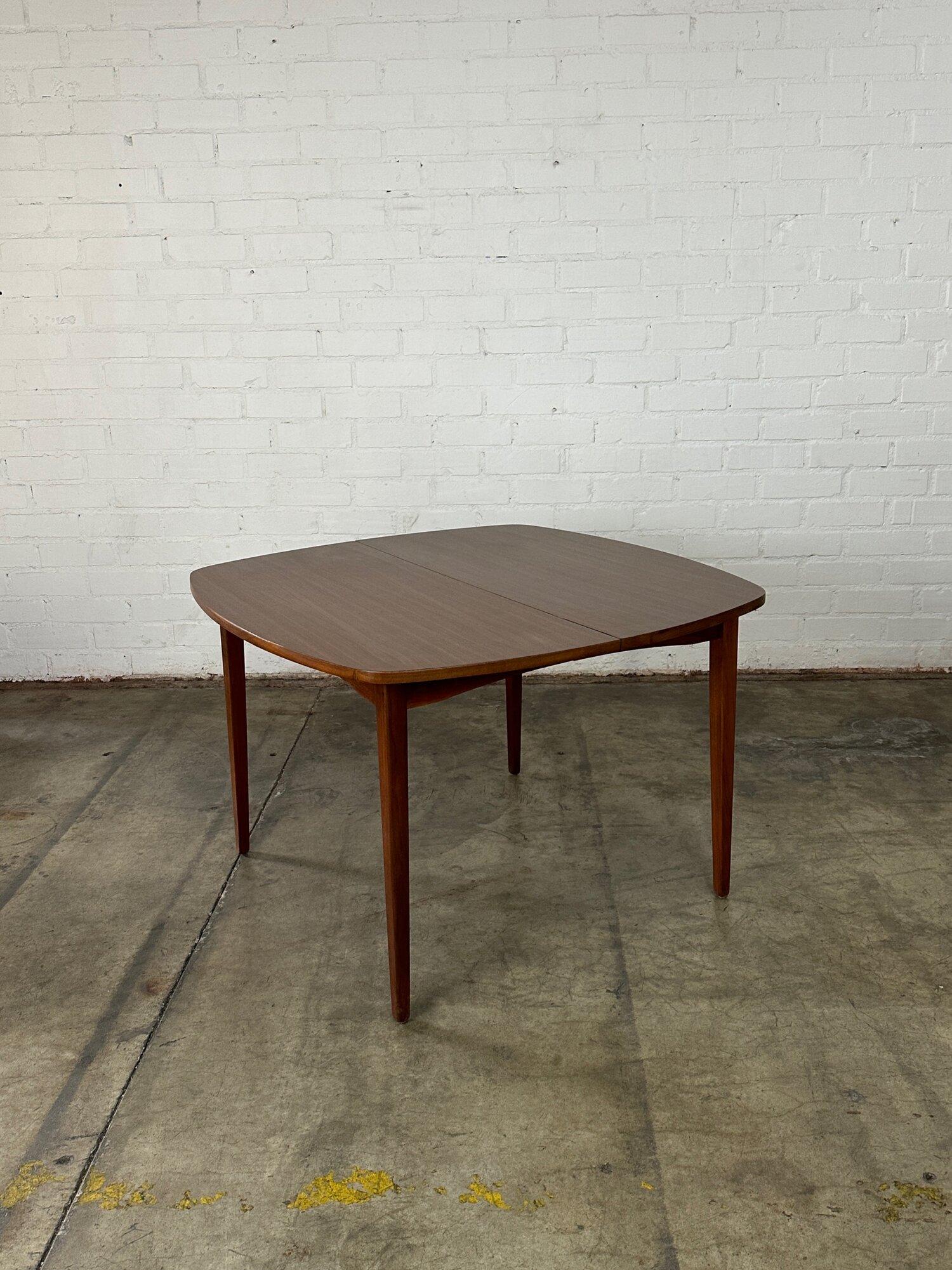 Compact mid century dining table For Sale 8