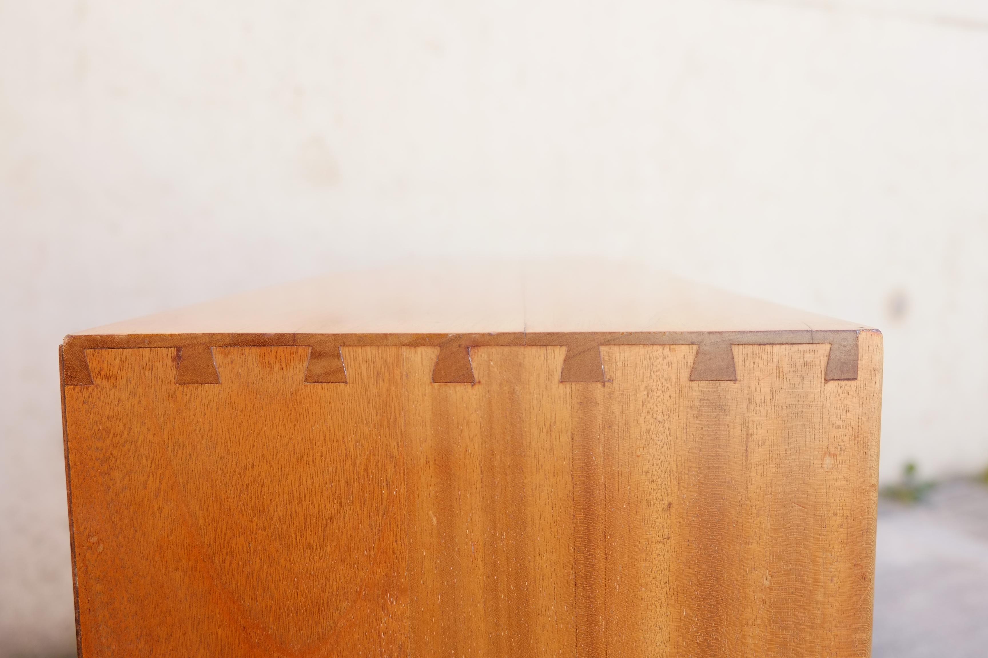 Compact Mid-Century Teak Sideboard / 1960's Bookcase Cabinet For Sale 7