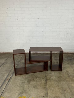 Compact modular shelving unit