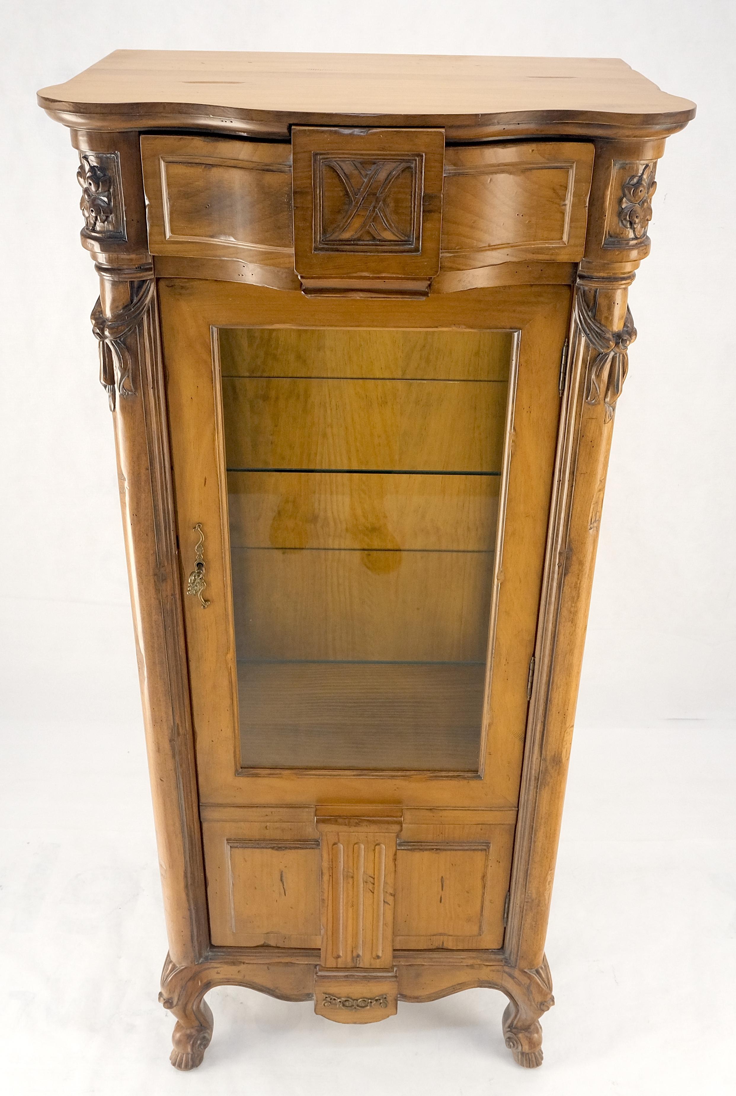 Cabinet Curio Italiano Compatto Regency ad un'anta intagliata largo 26