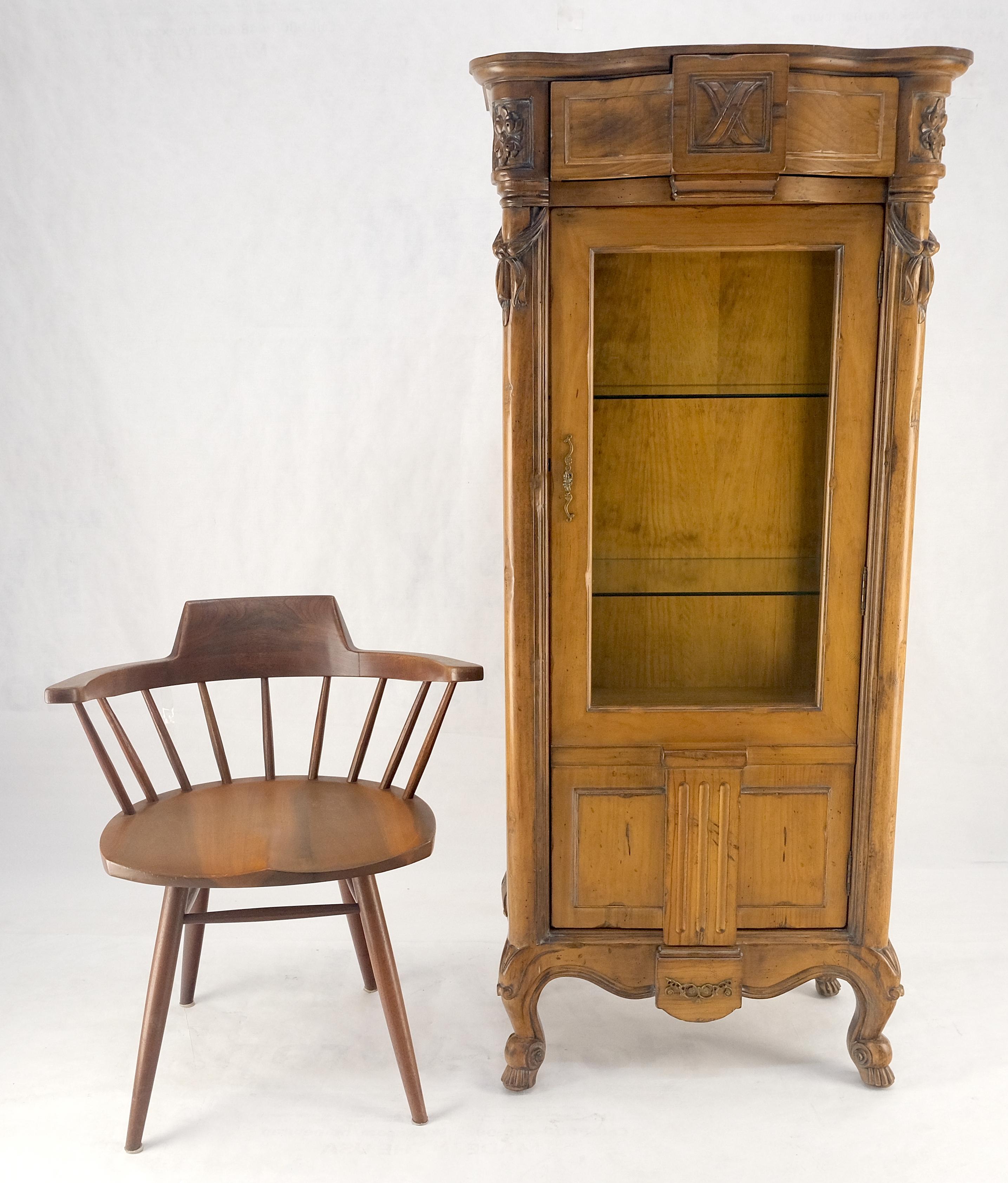 Cabinet Curio Italiano Compatto Regency ad un'anta intagliata largo 26