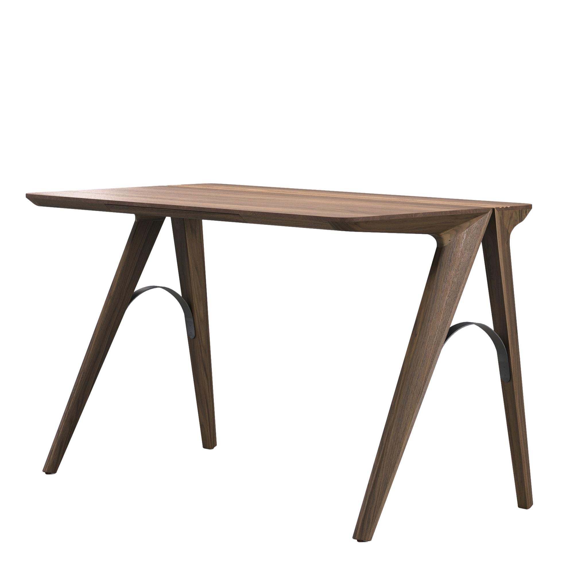 Fatto a mano Scrivania compatta e sottile realizzata a mano in Oak Oak naturale e con struttura ad arco in metallo in vendita