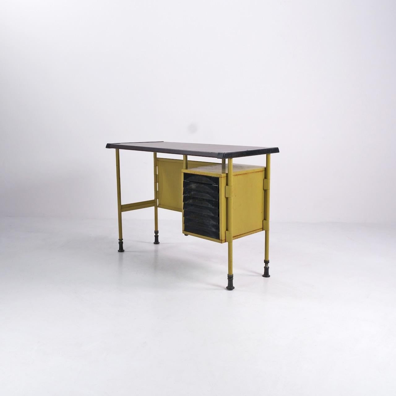 Italian Compact Spazio Desk by BBPR Architects / Olivetti Synthesis, Italy, c.1960