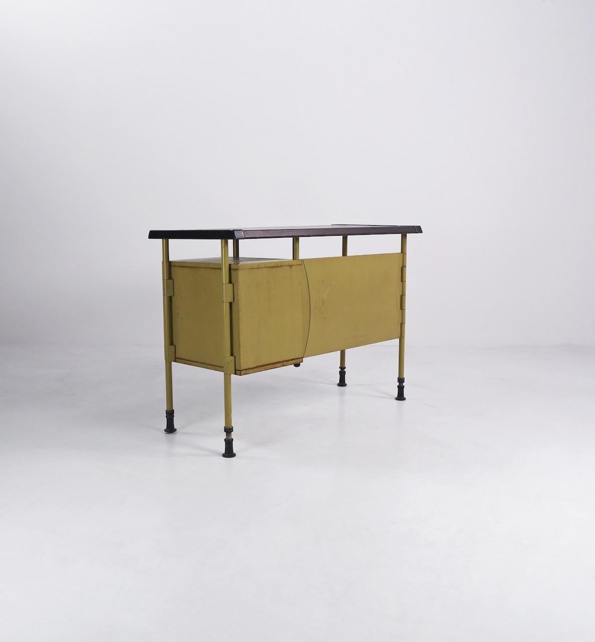 Compact Spazio Desk by BBPR Architects / Olivetti Synthesis, Italy, c.1960 In Fair Condition In Surbiton, GB