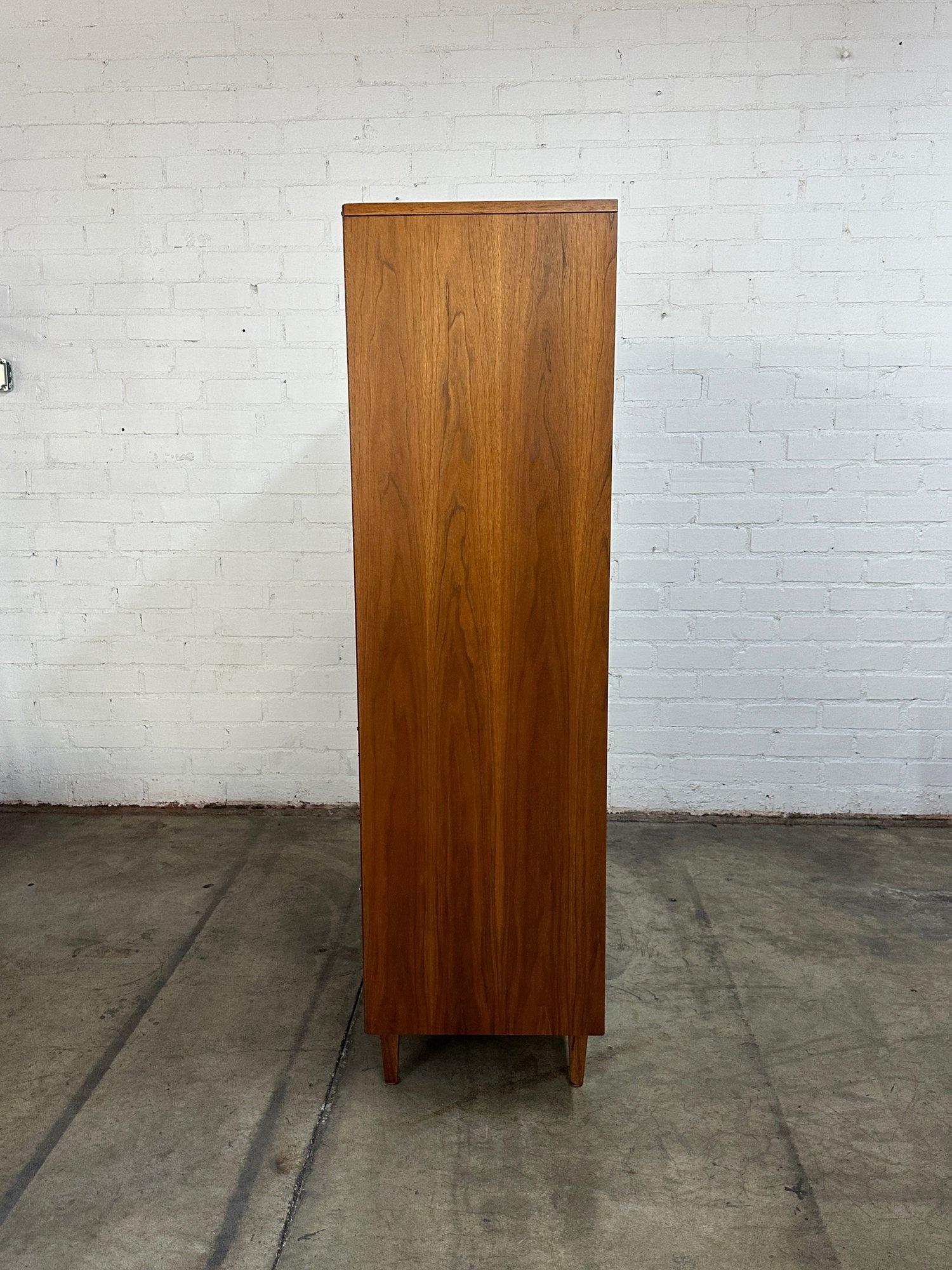 Mid-20th Century Compact Walnut Armoire by R-Way For Sale