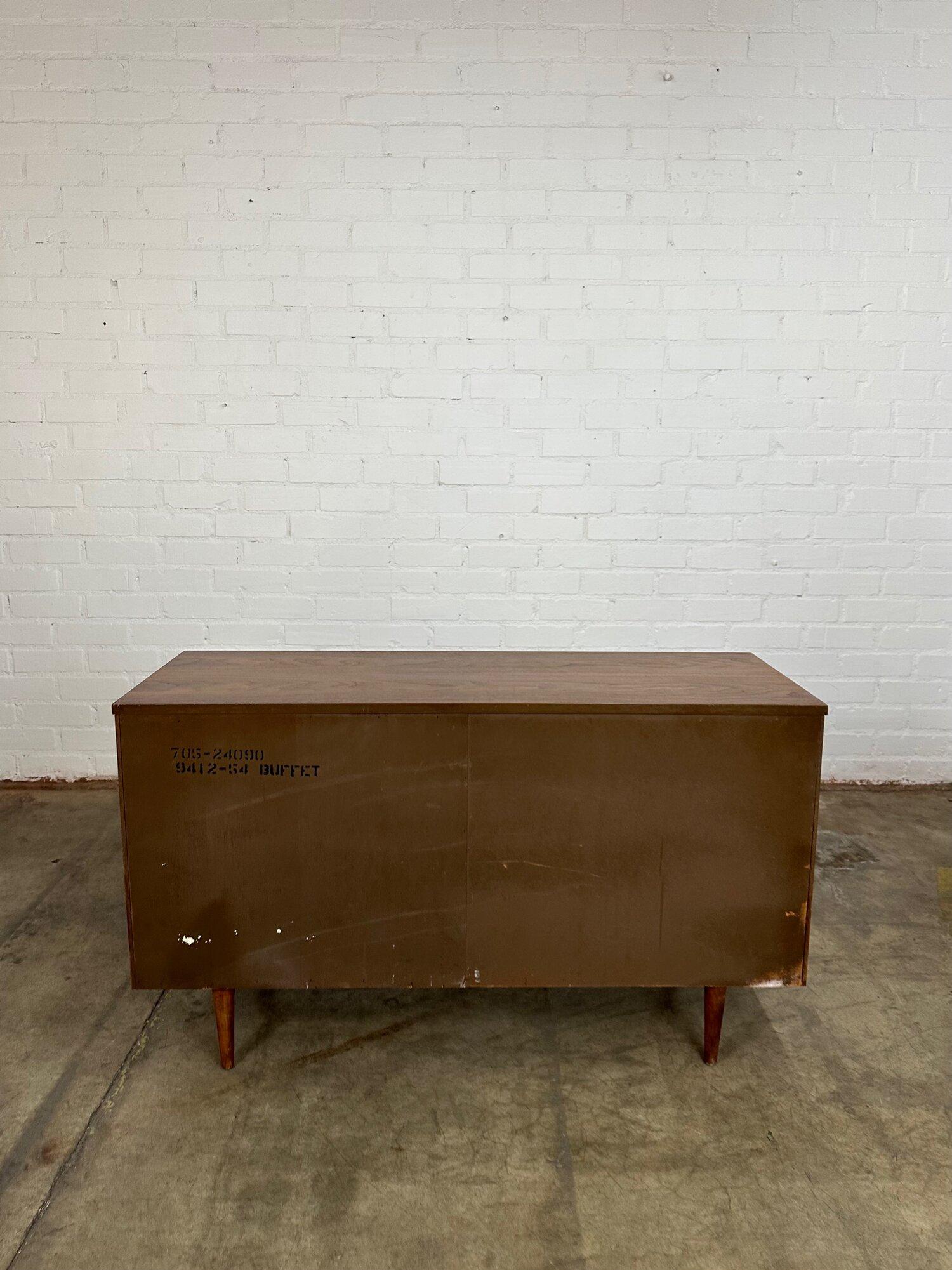 Compact Walnut Credenza by Basset In Good Condition In Los Angeles, CA