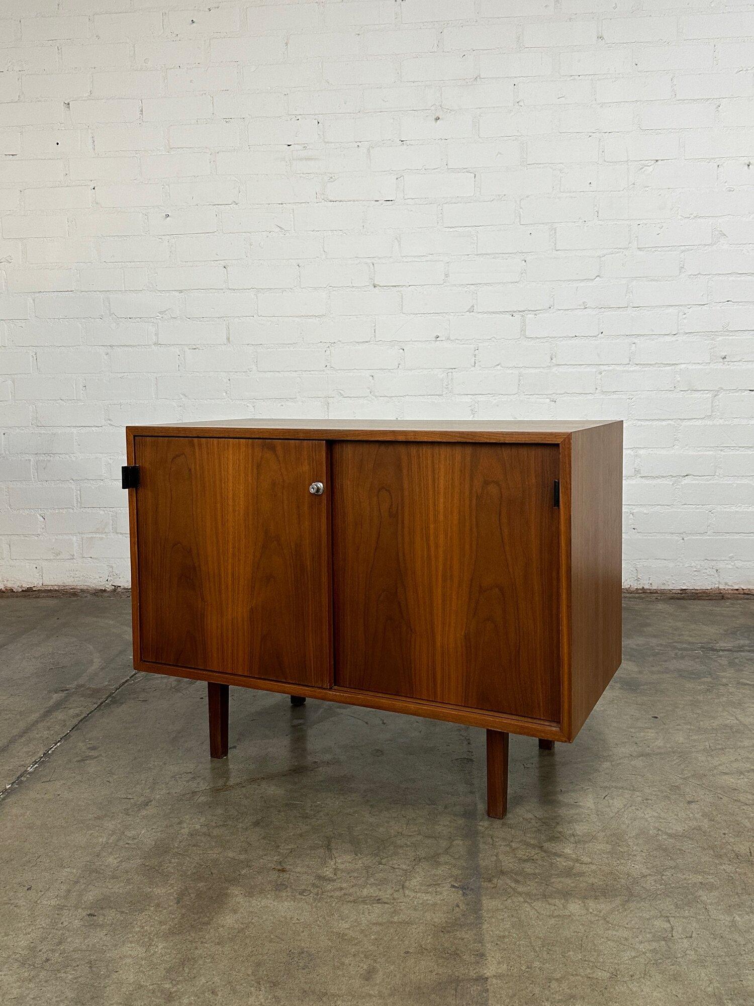 W36 D18 H27.5

Florence knoll compact media or office credenza. Item is fully restored with the exception of the original leather pulls. Item has a new lock and key. Cabinet is structurally sound and fully functional. 
