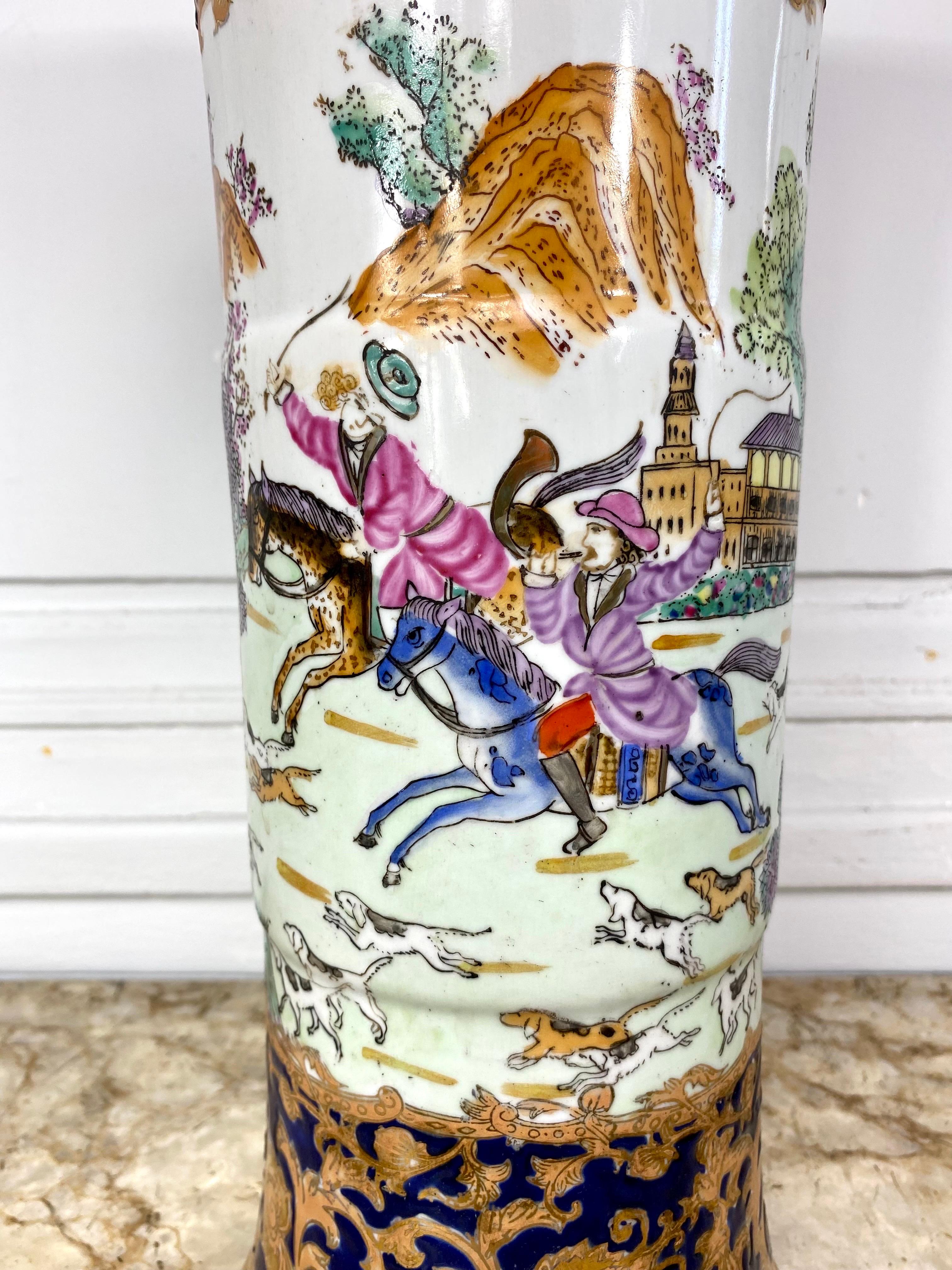 Compagnie Des Indes Porcelain Cornet Vase with Hunting Scene 19th Century, China 1