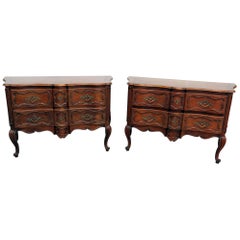 Companion Pair of Baker Country French Louis XV Commodes Nightstands C1960