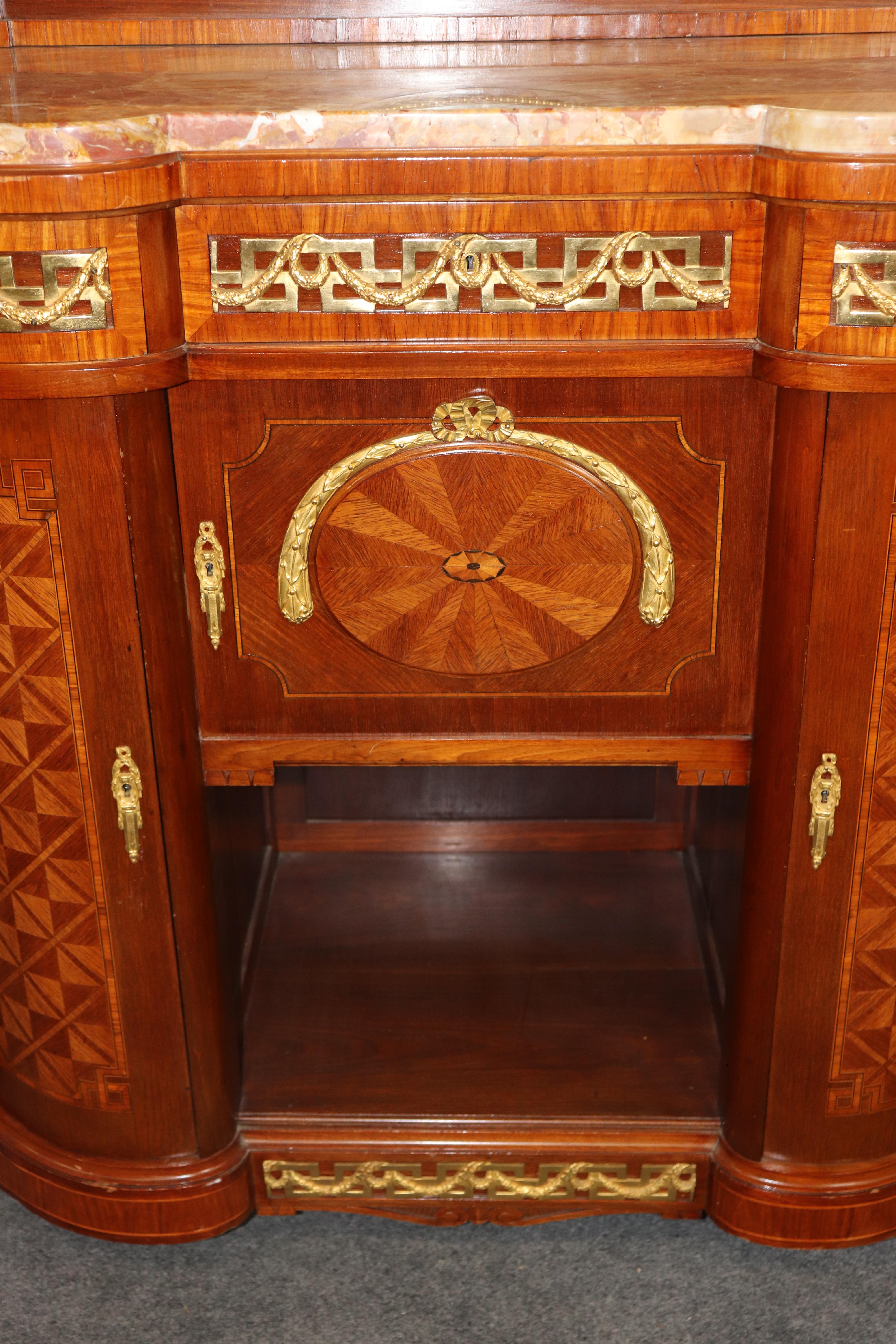 Coppia di orologi francesi in bronzo dorato De Cooene Freres Attr. Buffet in vendita 2