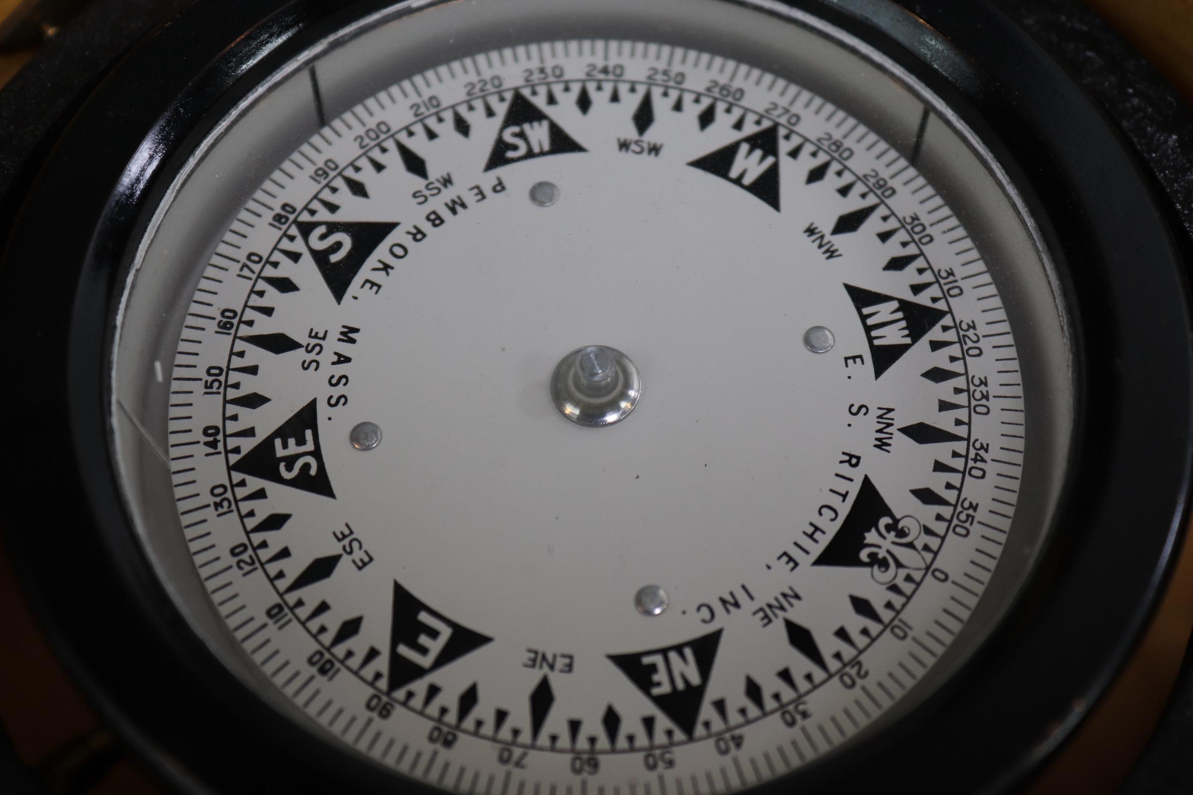Mid-20th Century Compass by E S Ritchie of Pembroke, MA