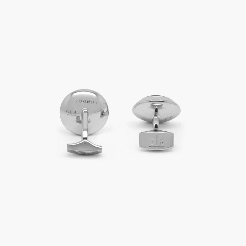 Compass Cufflinks in Stainless Steel In New Condition In Fulham business exchange, London