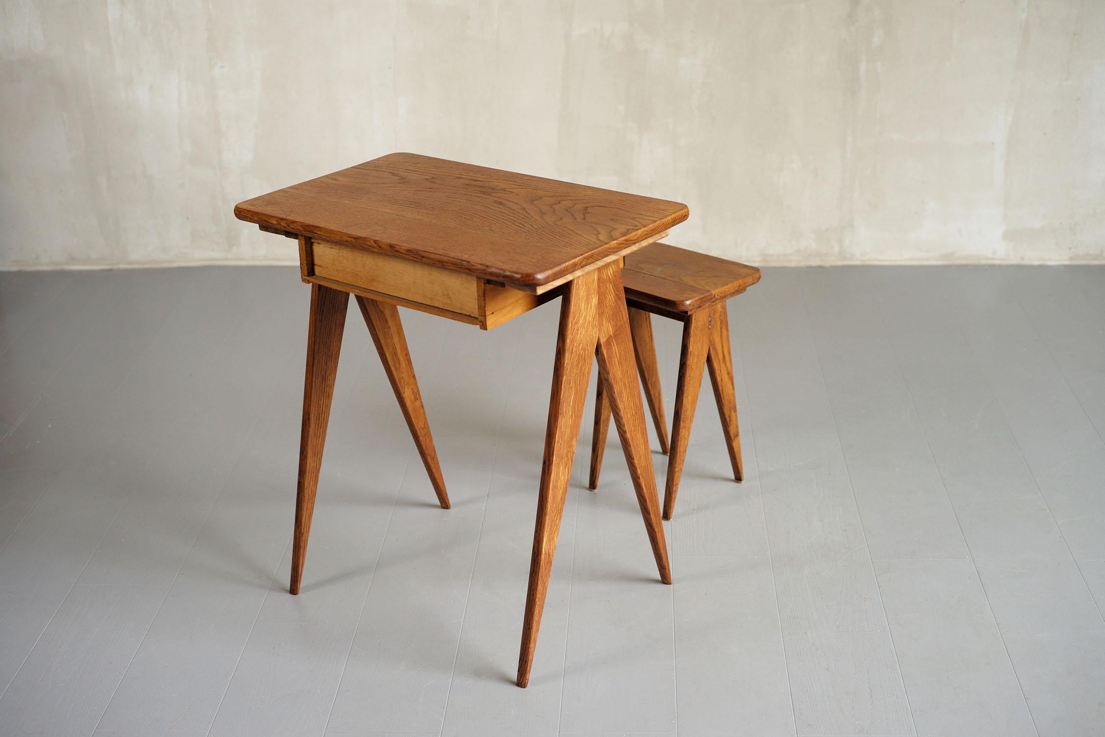 Compass Desk and Stool, France, 1950 In Good Condition In Catonvielle, FR